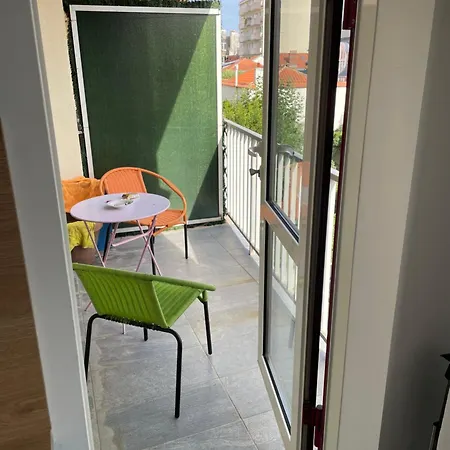 T2bis Saint Charles Apartman *